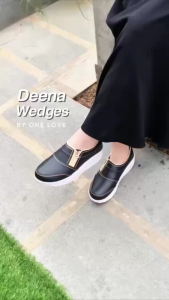 ONE LOVE DEENA WEDGES - SEPATU WEDGES WANITA