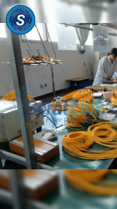 SeratLink Patchcord Outdoor SC APC 2 Meter – Kabel FO Gepeng Kuat & Anti Air