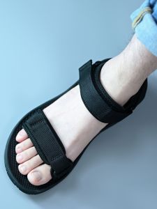 Mens Casual Sports Sandals Breathable Lightweight Soft Bottom Outdoor Driving Summer Beach Shoes Youth Fashionable Slip-On