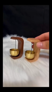 Novvia กระดิ่งลมประตู ไม้เนื้อแข็ง กระดิ่งแขวนประตู กระดิ่งเปิด เตือนความจํา สําหรับตกแต่งทางเข้าประตู องตกแต่งประตู