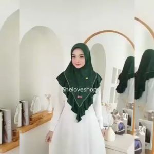 Rafilah Jilbab Khimar Ped Chelsea Emboss: Pilihan Hijab Gotik Kombinasi