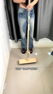 ไม้ถูพื้น ดันฝุ่น ราคาถูก มีขนาด 360 องศา สำหรับหมุนได้ 2 ขนาด