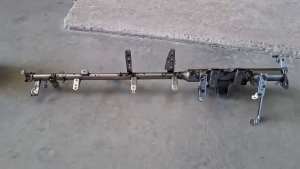 เหล็กโครงนวมหน้าปัด รีโว่ ของเก่า มือ2 สภาพสวย