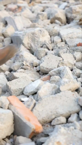 Breathable mesh safety shoes work shoes anti-shock and pressure-resistant protective shoes steel toe indestructible