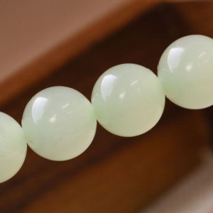 สร้อยข้อมือหยกธรรมชาติ คุณภาพสูง ดีไซน์ DIY สำหรับผู้หญิง เครื่องประดับแฟชั่น สร้อยข้อมือหยกน้ำทะเลสีฟ้า