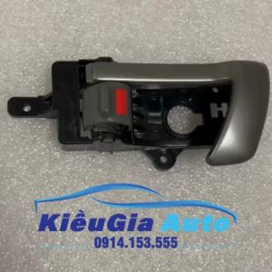 Tay mở cửa trong Hyundai Santafe 2007-2012 826102B000