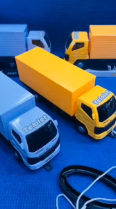 Mainan Anak Mobil Truk Fuso Box Ekspedisi Kurir Paket Truck Kontainer Ada Lampu Dan Musik Telolet