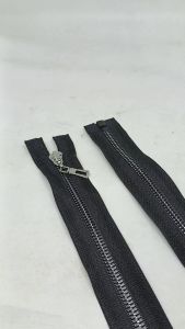 Resleting Zipper Ritsleting 60 cm Vislon Hitam Bintik Silver Model Set Open-End Buka-Lepas Kode BSB Harga Per Biji