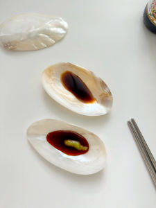 Natural Shell Sauce Dish Asymmetrical French Fritillary Sauce Dish Snack Bowl For Home Exquisite Plate Fish Seed Sauce Seasoning Tray