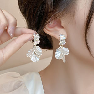 New Senior Crystal Temperament Drop Earrings Elegant Fashion Versatile Fine Flowers Women Jewelry Girls Earrings