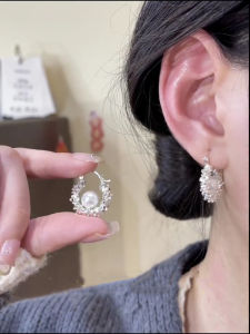 Elegant Oval Pearl Hoops Womens Fashion Jewelry Unique Design Silver Alloy Circle Earrings Korean Style Fresh out Accessories