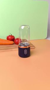 Brangdy | Máy Xay Sinh Tố Trái Cây Tươi Cầm Tay Sạc Điện USB Dung Tích 400ML Đa Chức Năng Dùng Ngoài Trời Lưỡi Dao Bằng Thép Không Gỉ Vỏ Nhựa ABS Cấp Thực Phẩm