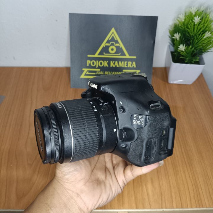 Canon 600d dslr eos 600d Kamera Digital Canon 600D Garansi Pabrik
