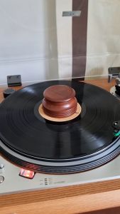ที่ทับแผ่นเสียงลายไม้ Wooden Record Stabilizer LP weight clamp