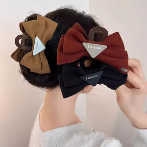 ผู้หญิงใส่เข็มกลัด กิ๊ปหนีบผมทรงสาม ู้หนัก ผู้ชาย โบว์ใหญ่ การฉีดฟิลเลอร์ ผู้หญิงใส่ คลิกที่นี่!