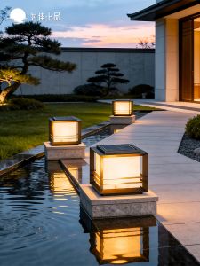 VINCAN | Solar Outdoor Column Light