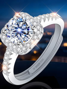 East Beauty | One Carat Cultured Diamond Engagement Ring Cubic Cut