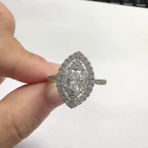 Huitan Sparkling Women Ring Hollow Full Brilliant Cubic Zirconia Silver Color Delicate Accessories Wedding Party Stylish Jewelry