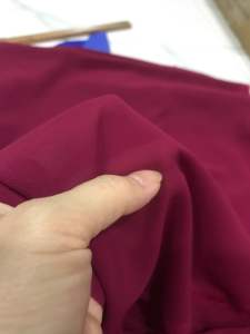 Vải voan chifon màu đỏ mỏng nhẹ mềm rũ (khổ 1m5) may đầm váyáo kiểu đầm maxitrang trí tiệc sự kiện