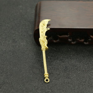 Vintage Pure Brass Guan Gong Long Sword Keychain Pendant Weapon Ornament Handheld Object Qing Long Yue Knife Keychain