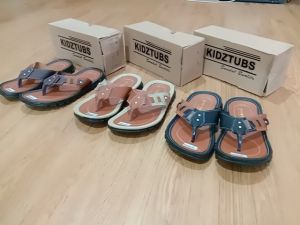 Sandal Anak Laki Laki Sandal Kulit Anak Laki Laki Sandal Fashion Anak Sandal Slip On Sandal Jepit Anak Sandal Kulit Anak Tk SD SMP 1 2 3 4 5 6 7 8 9 0 Tahun-KIDZTUBS1542122823