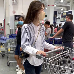 Womens Striped Shirt French Design Loose round Neck Business Chiffon Blouse Spring 2022 Long Sleeve Korean Style Commute