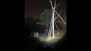 (จัดส่งในกรุงเทพฯCOD) ไฟฉายแรงสูง แท้ ไฟฉายสว่างมากๆ แสงยิงไกลถึง5000เมตร ไฟฉาย led ชาร์จได้ ​ไฟฉายแบบชาร์จ