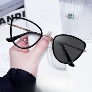 2 in 1 Photochromic Eyeglasses Cat Eye Anti Radiation Eyewear for Women Men