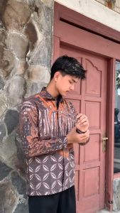 BATIK PUTRA JAWA: Motif Maheswara Kemeja Batik Pria Slimfit Premium Bahan Katun Lapis Furing