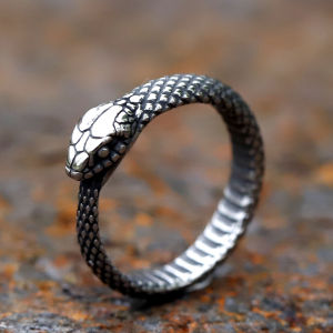 2023 NEW Mens 316L stainless-steel rings Viking Snake head animal Amulet RING for teens fashion Jewelry Gifts free shipping