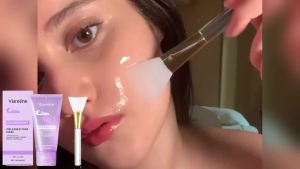 VIARELINE | Viareline Collagen Moisturizing Pull Off Mask With Brush Gentle Hydrating Nourishing Face Mask For Smooth Skin