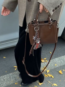 MOUSSON กระเป๋าทรงจีบใต้วงแขนแบบใหม่กระเป๋าหญิงแบบพกพากระเป๋าแนวทแยง