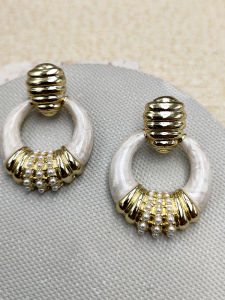 Chinese Style Retro Earrings Pearl White Enamel Glaze Gold Ring Silver Needle Vintage Simple Hong Kong Style B965