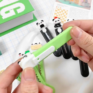 SILET CUTTER MINI KECIL LUCU PEMOTONG KERTAS MOTIF PANDA LUCU MURAH