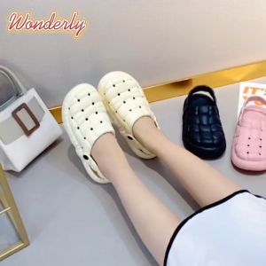 Sendal Crofs Wanita Wonderly: Sandal Selop Crok Rumah Import & Sandal Kodok Wanita