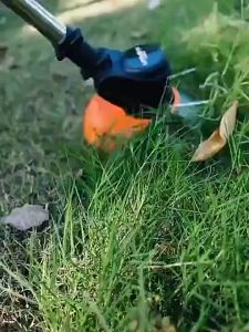 Mesin Rumput Bateri Tolak Grass Cutter Machine Trimmer Mesin Potong Rumput Tangan Lawn Mover 割草机