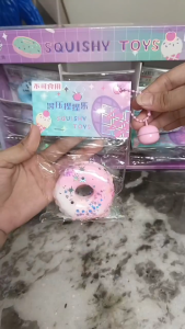Kawaii Doughnut Squeeze Stress Relief Toy for All Ages - Soft Playset for Relaxation