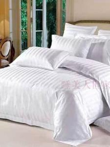 Pure White Cotton Hotel Standard Bedding Single Piece Quilt Coverlet Duvet Cover for Business Travelers Comfortable Sheets