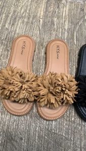 Sandal Jelly Wanita Terbaru/ Sendal Selop Karet Cewek Kekinian/ Flat Shoes HYS 1808-2 Jelly Import