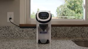 Baby Brezza Formula Pro Mini in White | Baby Milk Dispenser