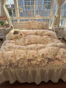 Princess Style Pure Cotton Bedding Set Cute Girl Heart Skin-friendly Dormitory Three-piece Set Comforter Cover Sheet Pillowcase