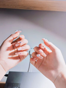 Handmade Wearable Nail Art Stickers Sweet Cool Sanrio Design Long And Short Styles Bright Color Trendy Nail Tips for Autumn Winter