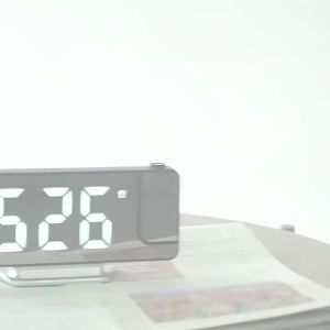Winnereco Digital Clock with Temperature Date Digital Clock Projector Mains and Battery Operated Brightness Adjustable for Bedroom
