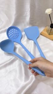 Silico Spatula Set Silikon Tahan Panas Warna Biru 3 In 1 / Alat Masak Set Anti Lengket Sutil Centong Sayur Centong Saringan Silikon