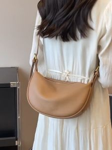 1525 ( READY STOCK ) PU SLING BAG EU FASHION HOUSE