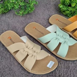 Sandal Wanita Terbaru: Pilihan Modis untuk Musim Panas