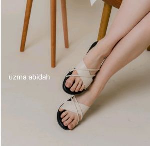 sendal wanita terbaru