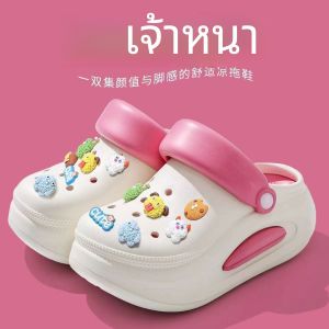 รองเท้าแตะแบบสวมพื้นหนาป้องกันการลื่นสำหรับฤดูร้อน 2024 รองเท้าแตะชายหาดแบบสวมครึ่งนิ้วสำหรับผู้หญิง รองเท้าแตะแบบสวมที่ไม่ทำให้เท้ากลิ่น