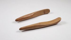 Dụng Cụ Massage Bằng Gỗ Chuyên Nghiệp Kích Hoạt Điểm Huyệt Gua Sha Dẫn Lưu Bạch Huyết Giảm Đau Toàn Thân Trị Liệu Bằng Gỗ Thủ Công.