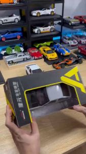 Mô Hình Xe Ôtô Kim Loại 1/24 Siêu Xe TOYOTA TRUENO AE86 Miniauto Dùng Để Trưng Bày Bàn Làm Việc Làm Đồ Chơi Trẻ Em